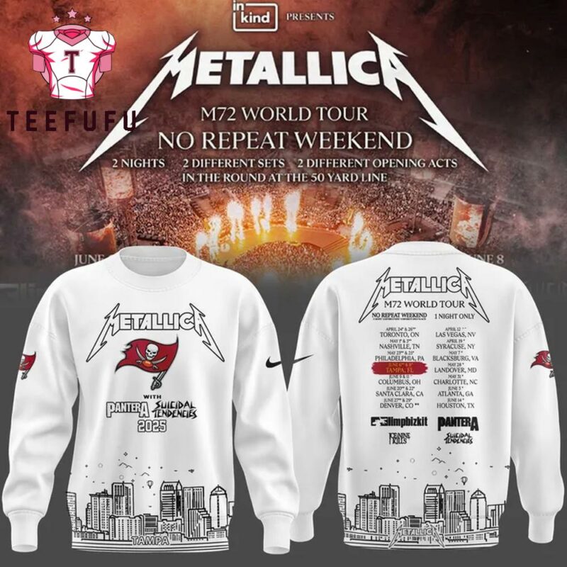 Metallica Exclusive Versio M72 World Tour x Tampa Bay Buccaneers 2025 Sweatshirt